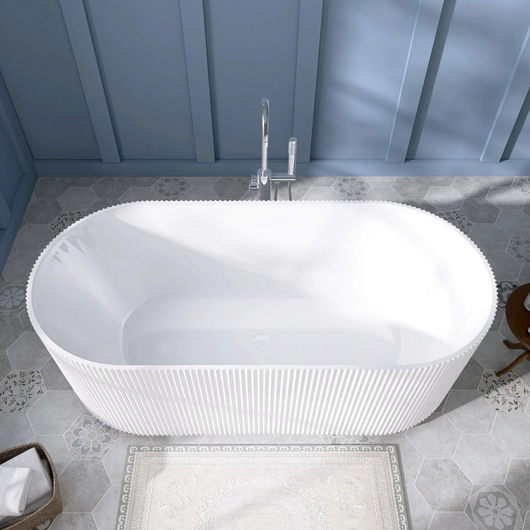 Montrose Ribbed 1500mm Gloss White Freestanding Bath