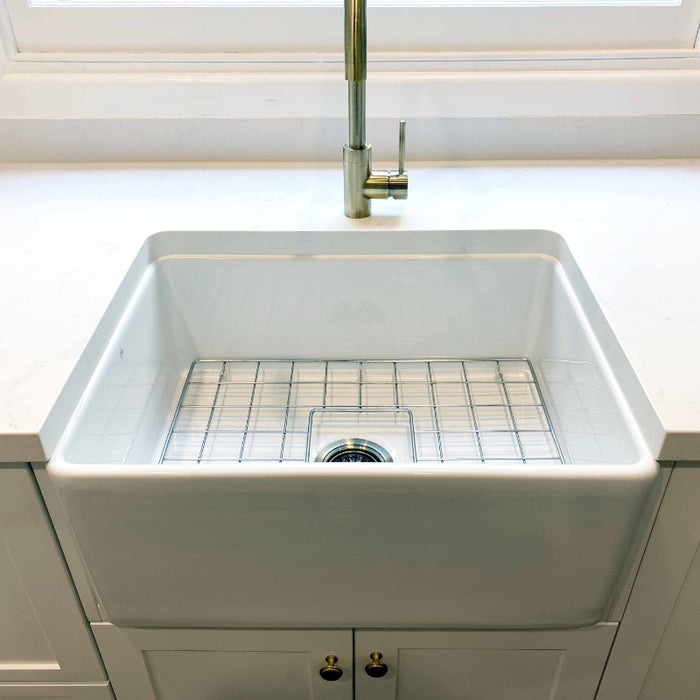 Turner Hastings | Novi 60 x 46 Fine Fireclay Gloss White Butler Sink - Acqua Bathrooms